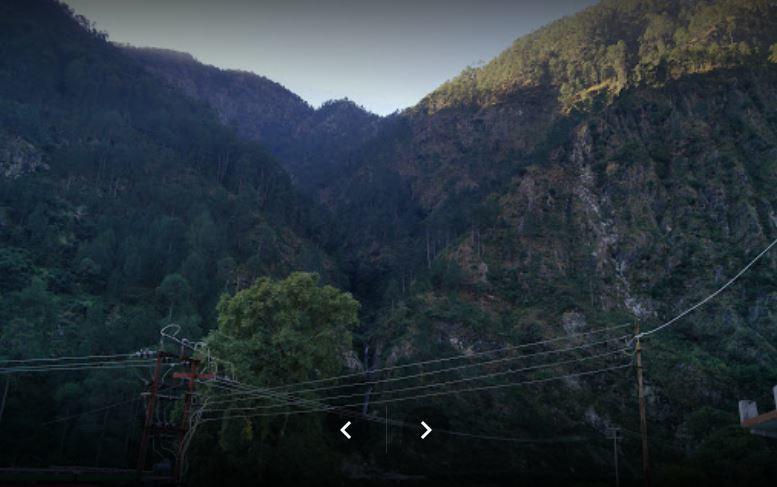 Hotel Inder Place Uttarkashi Екстер'єр фото